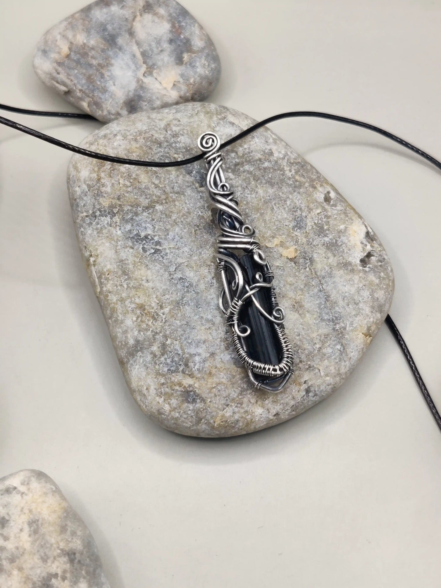 Neil - Raw Black Tourmaline Silver Pendant 002