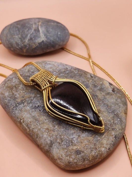 Advithi - Black Tourmaline Necklace 001