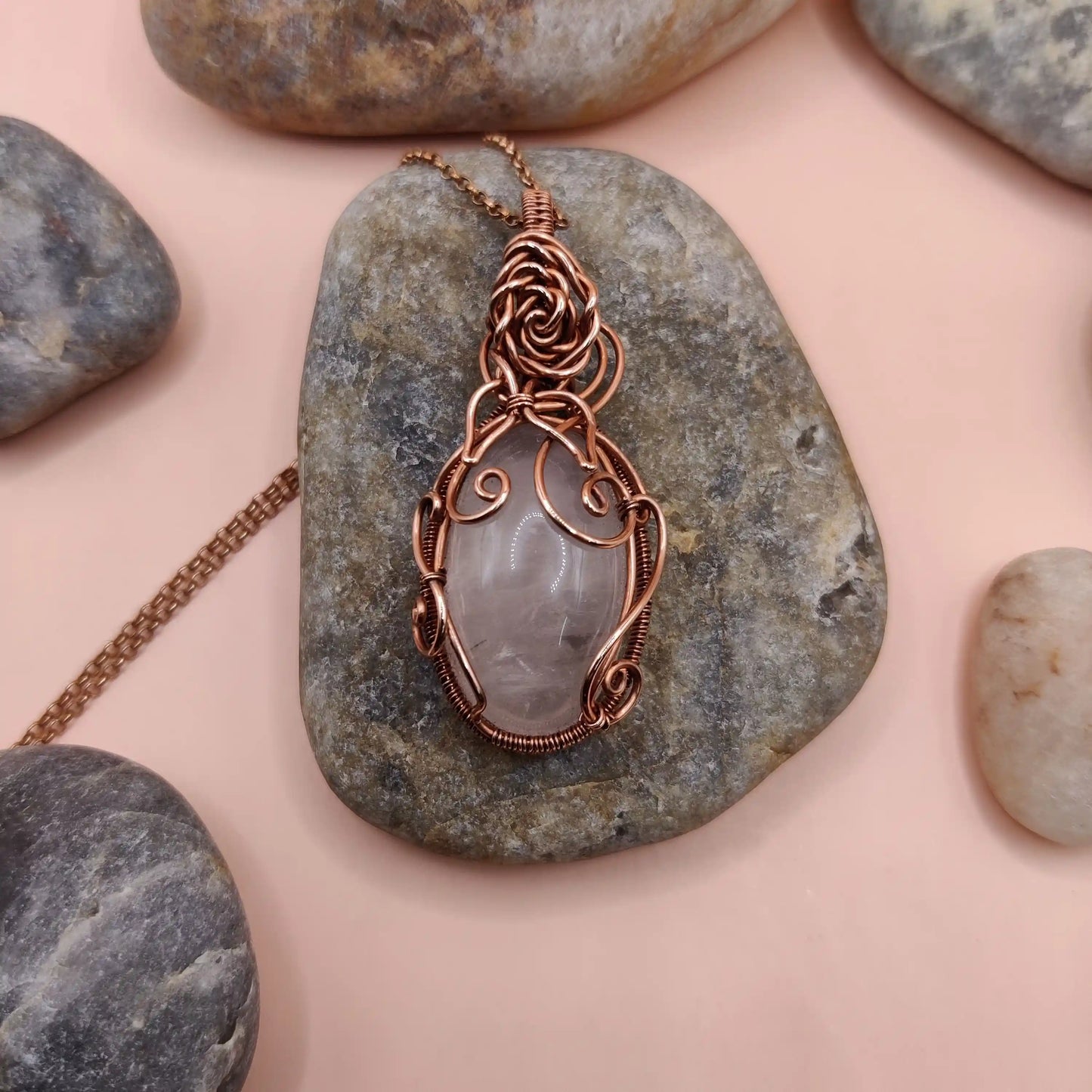 Dakshi - Rose Quartz Copper Necklace 001