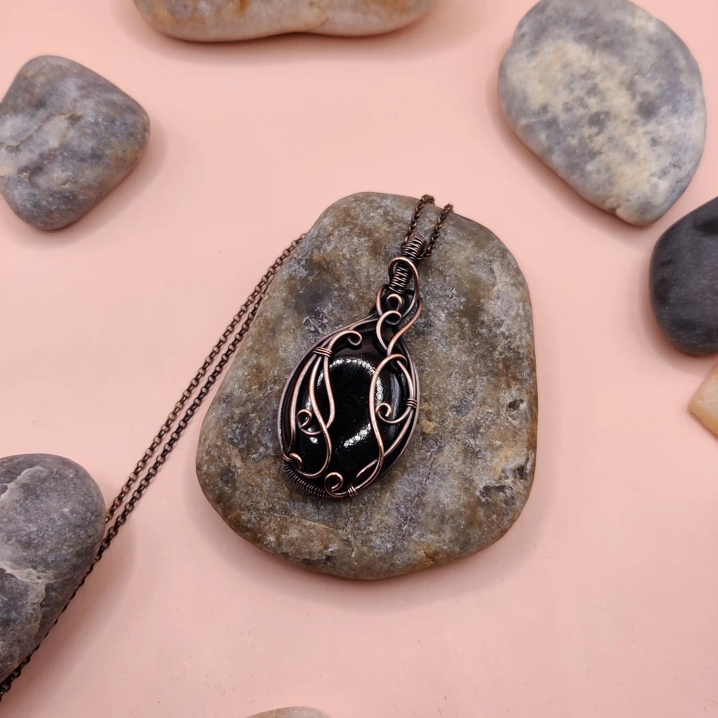 Runi - Black Tourmaline Necklace 001