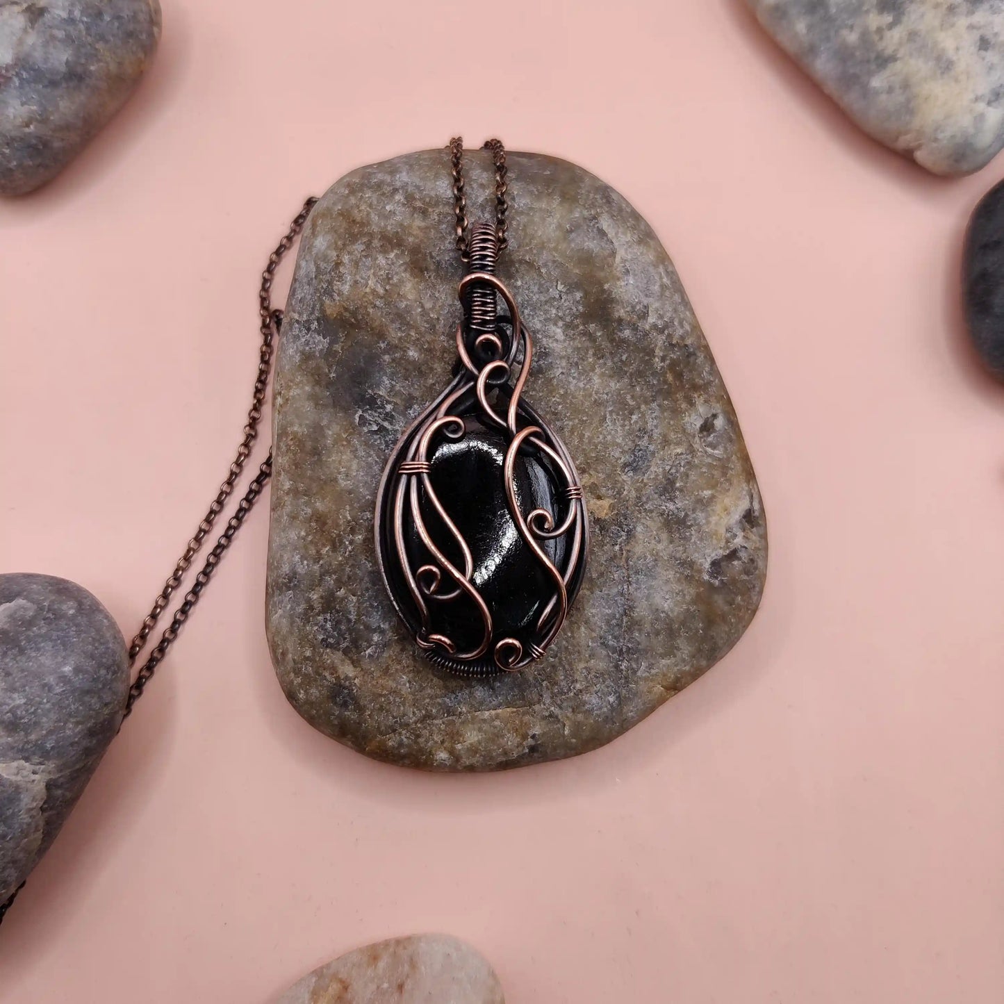 Runi - Black Tourmaline Necklace 001