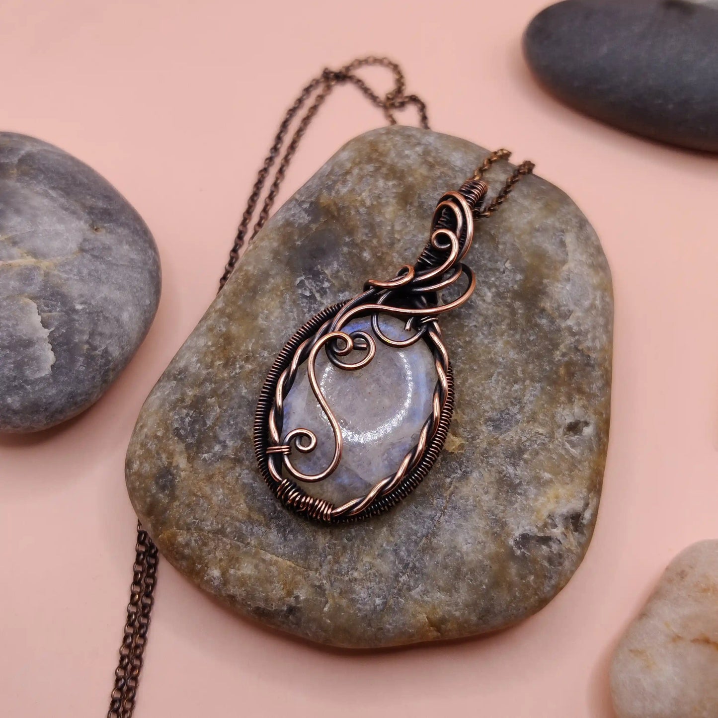 Bodhi - Belomorite Moonstone Necklace 001