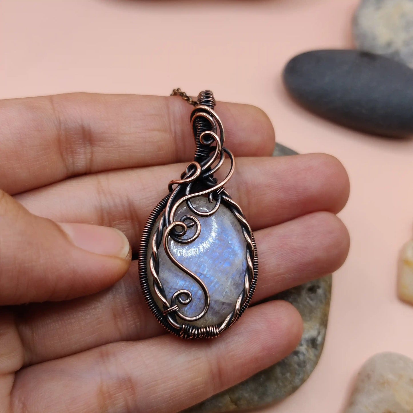 Bodhi - Belomorite Moonstone Necklace 001