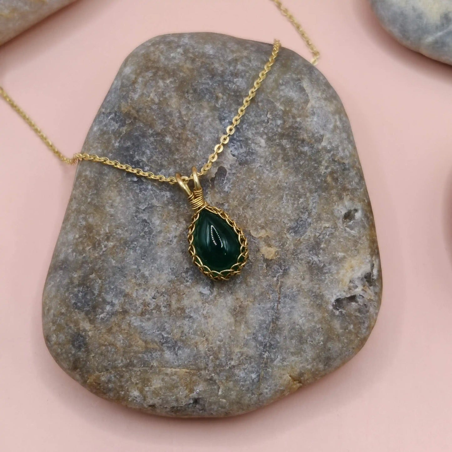 Meera - Green Onyx Necklace 002