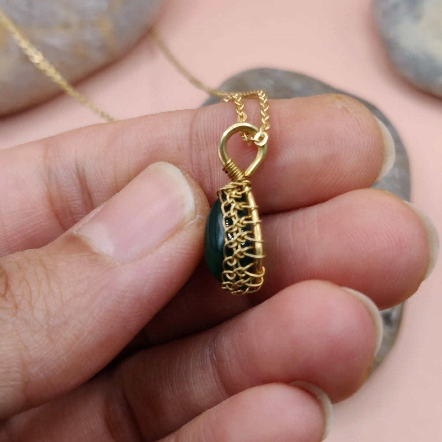 Meera - Green Onyx Necklace 002