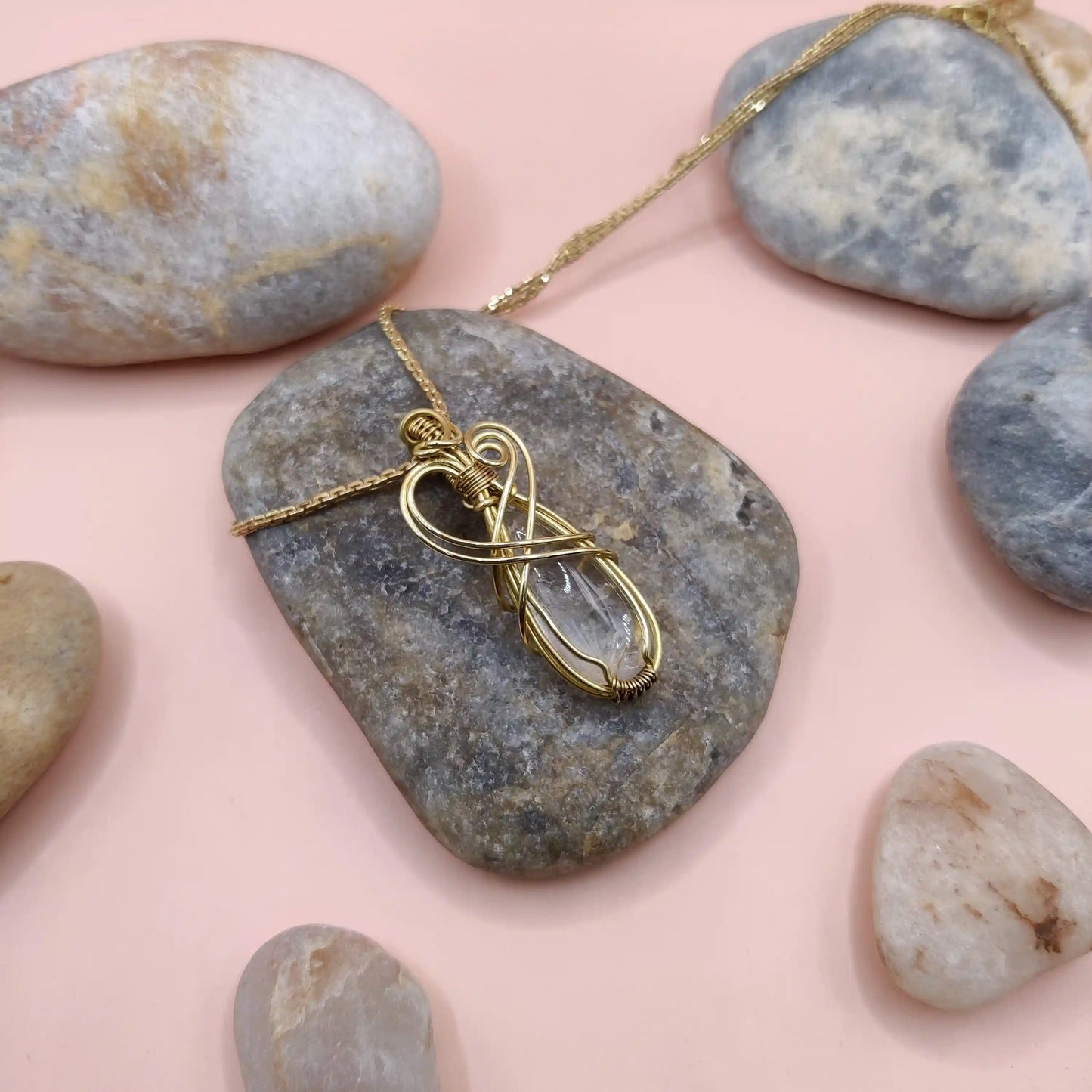 Chara - Clear Quartz Necklace 007