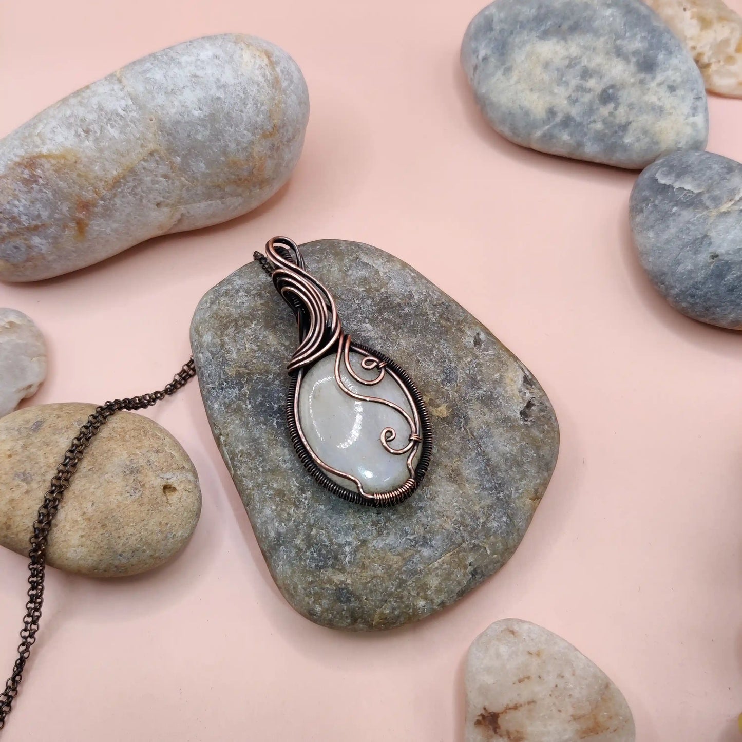 Prisha - Belomorite Moonstone Necklace 001