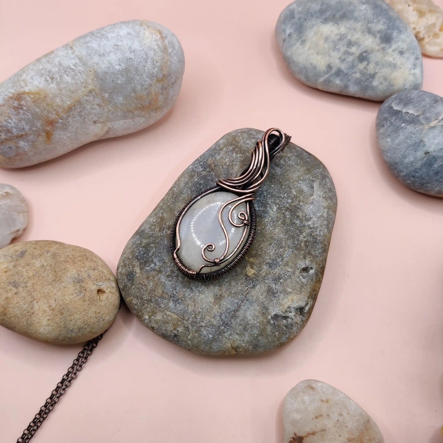 Prisha - Belomorite Moonstone Necklace 001