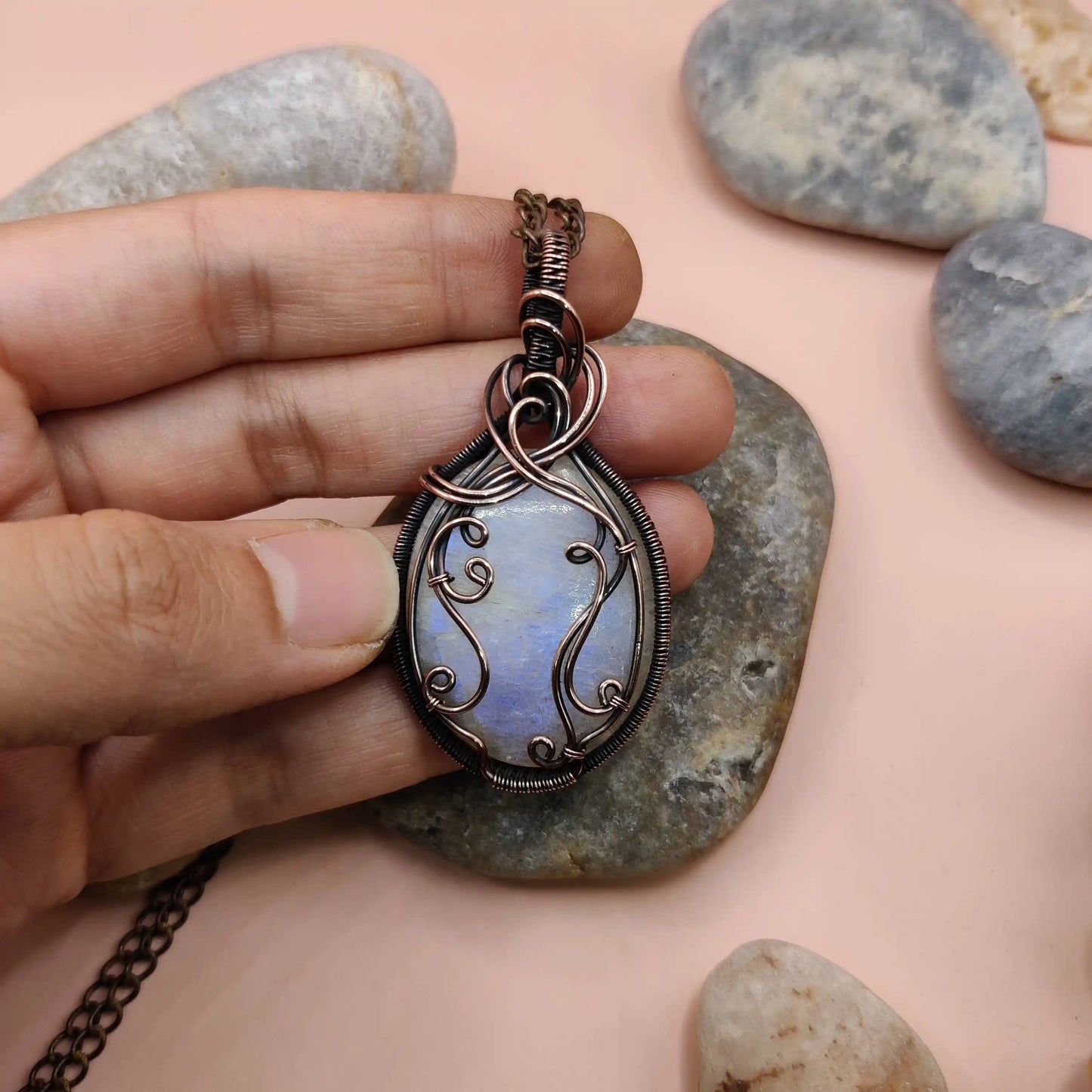 Prisha - Belomorite Moonstone Necklace 002