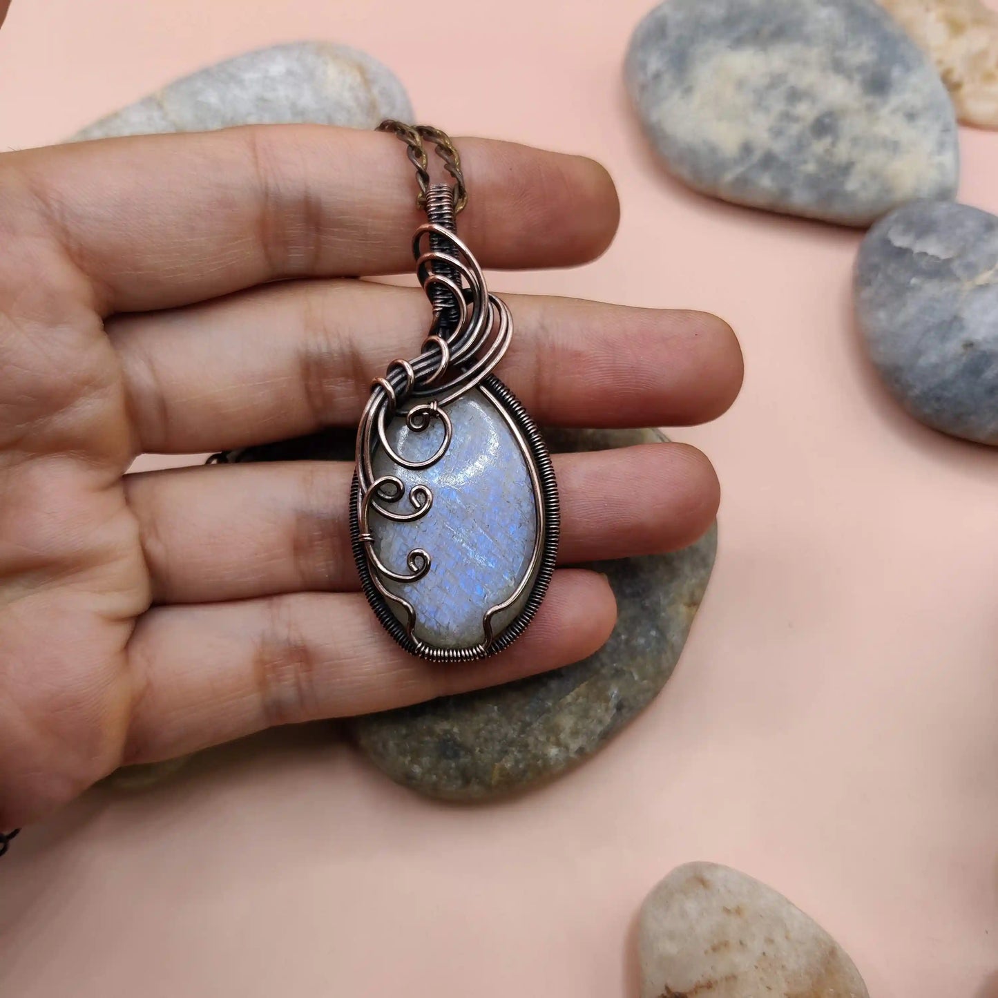 Prisha - Belomorite Moonstone Necklace 003