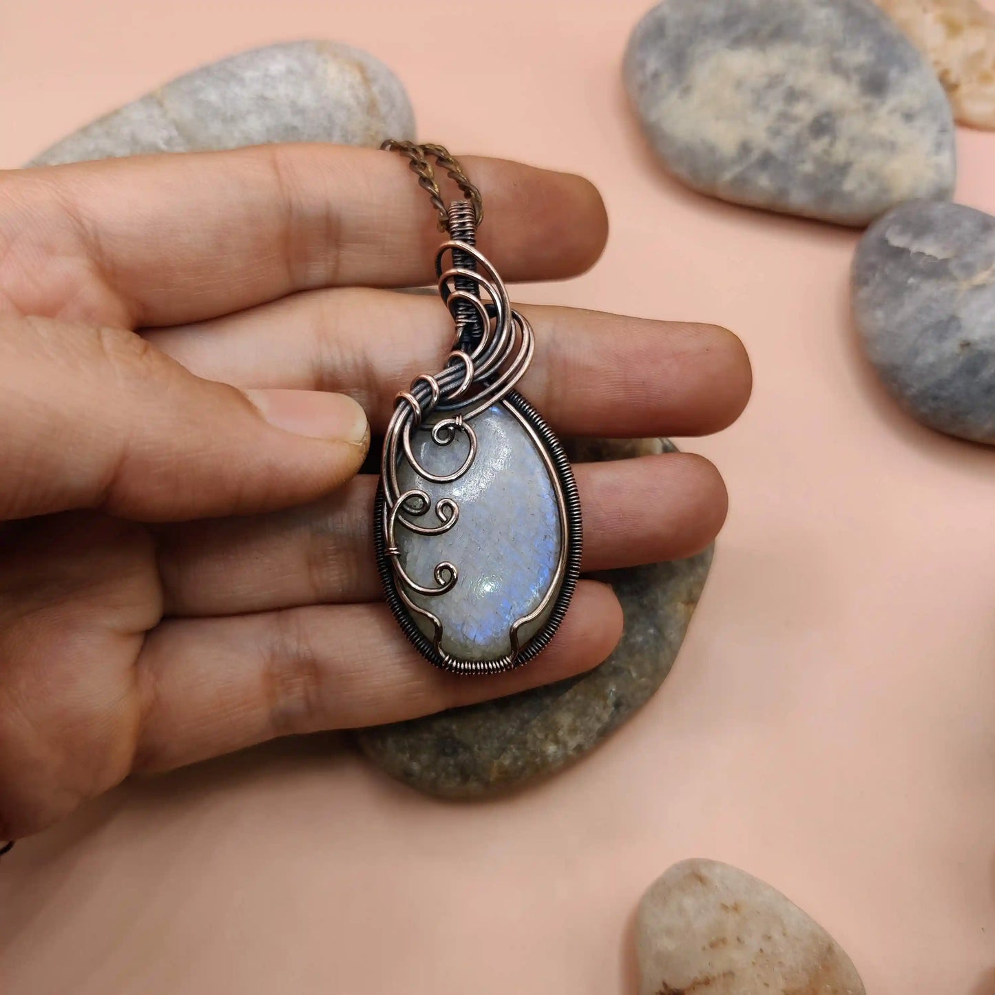 Prisha - Belomorite Moonstone Necklace 003