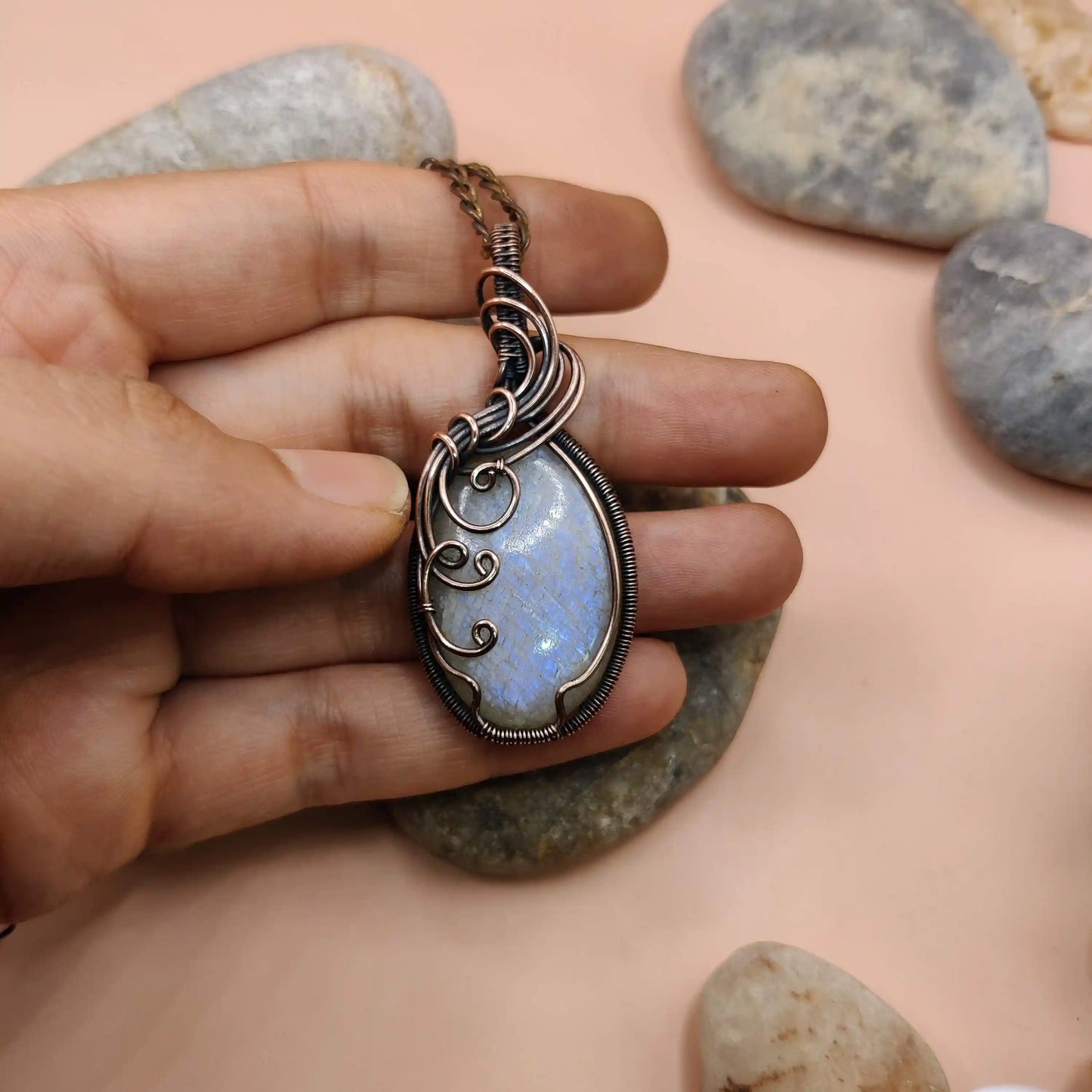 Prisha - Belomorite Moonstone Necklace 003