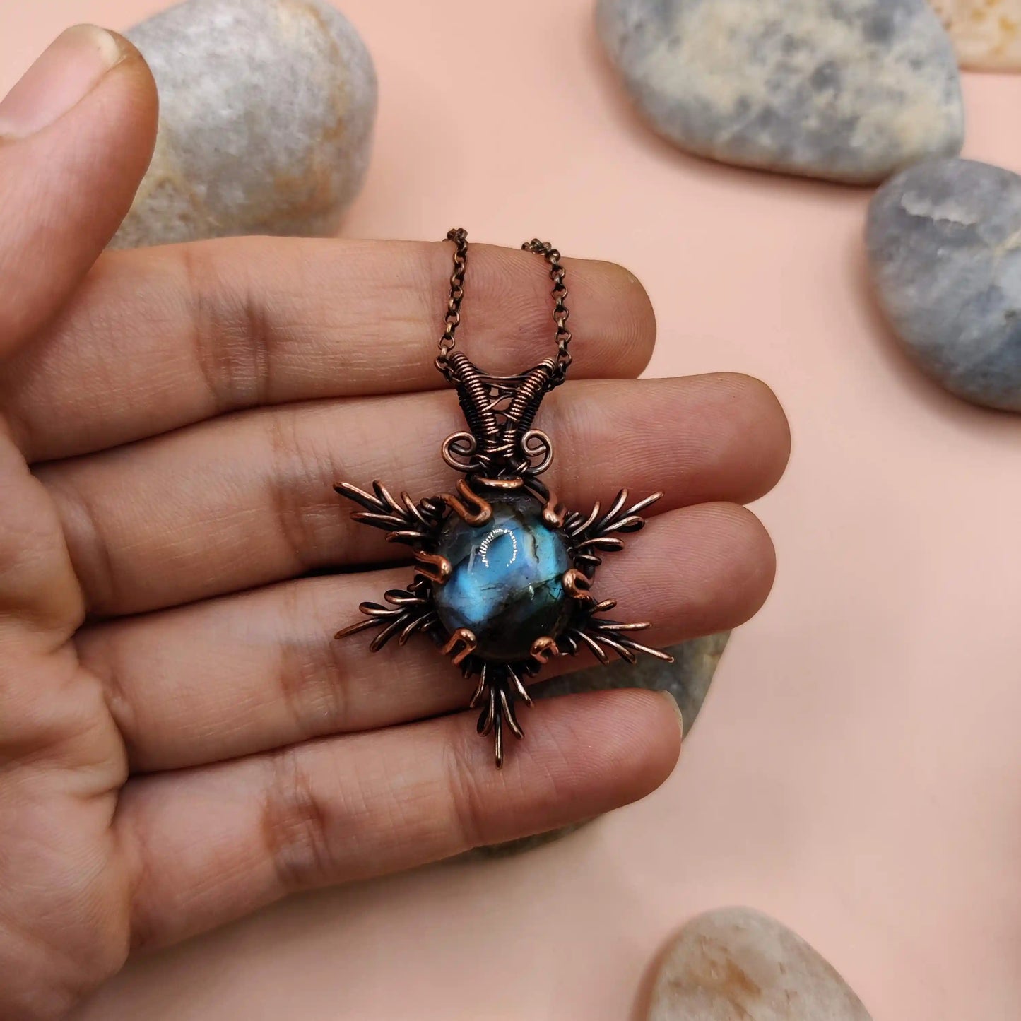 Mrunmayee - Labradorite Necklace 001