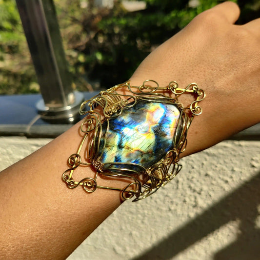 Gauranga - Labradorite Brass Cuff Bracelet - 002