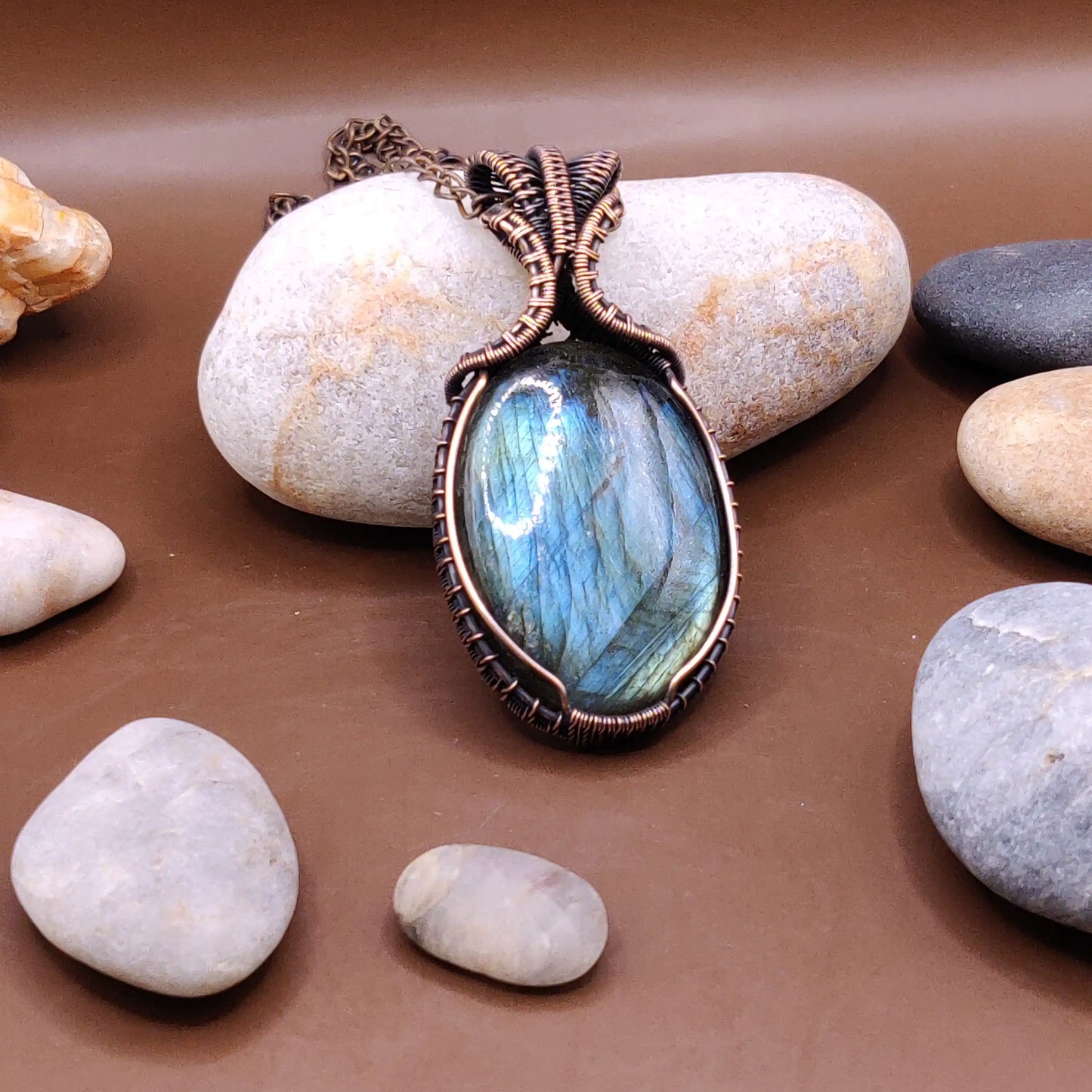 Aadhya - Labradorite Necklace 001