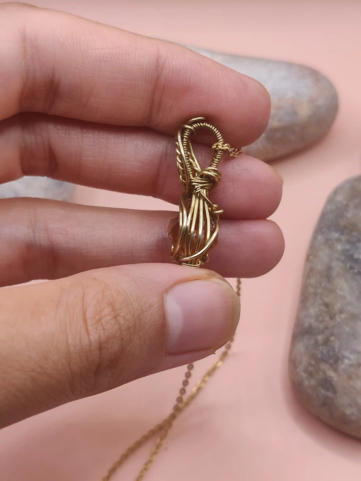 Aadhini - Raw Citrine Necklace 004