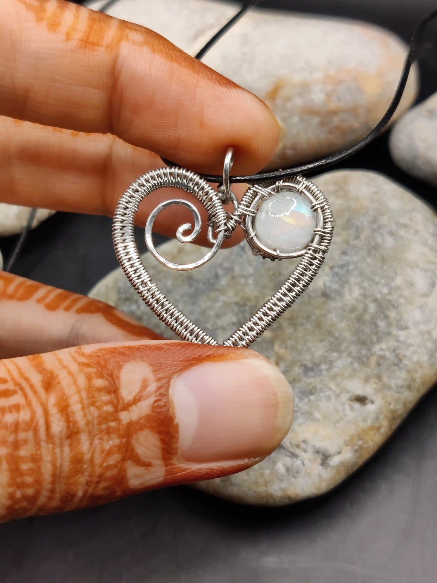 Sai - Rainbow Moonstone Silver Pendant