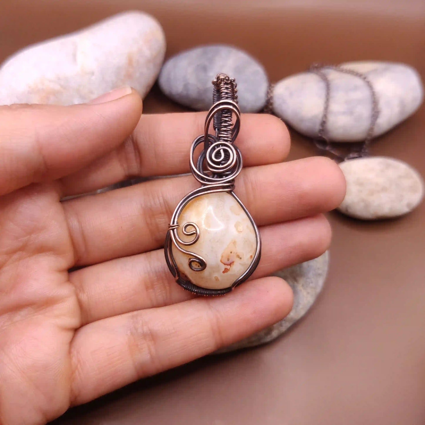Lusha - Flower - Agate Necklace By Sanguine Aura Handcrafted Jewellery