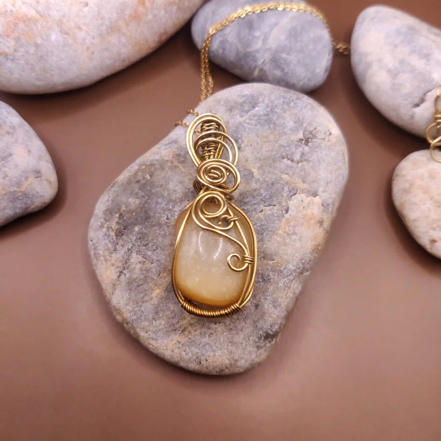 Lusha - Yellow - Agate Necklace By Sanguine Aura Handcrafted Jewellery