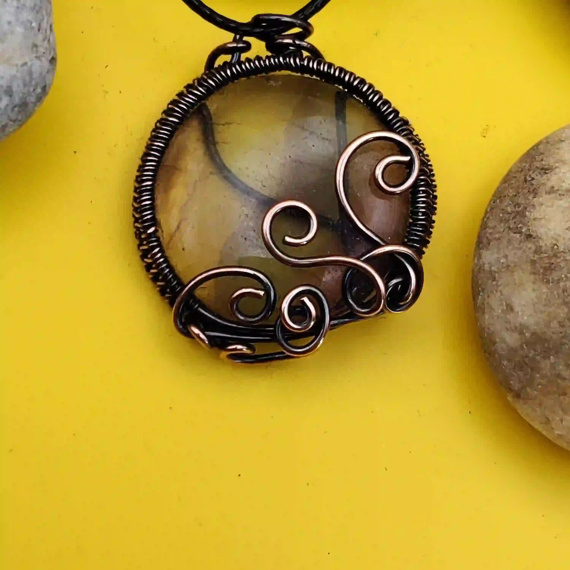Manovriti - Fluorite Necklace 001 By Sanguine Aura Handcrafted Jewellery