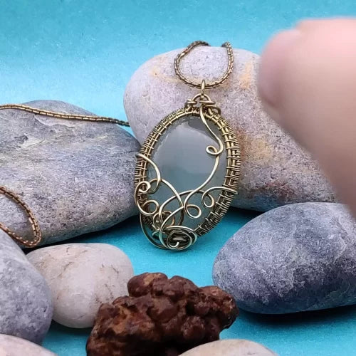 Manovriti Chalcedony Necklace - 007 SA1 By Sanguine Aura Handcrafted Jewellery
