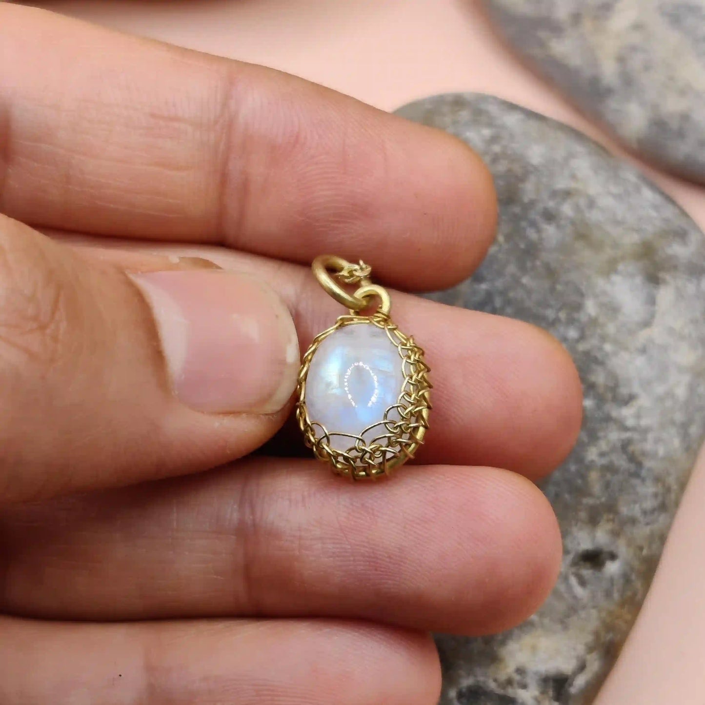 Meera - Rainbow Moonstone Necklace 004 SA4 By Sanguine Aura Handcrafted Jewellery