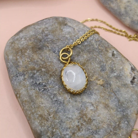 Meera - Rainbow Moonstone Necklace 007 By Sanguine Aura Handcrafted Jewellery.  Healing Benefits Of Rainbow Moonstone - Calm, Creativity, Intuition.