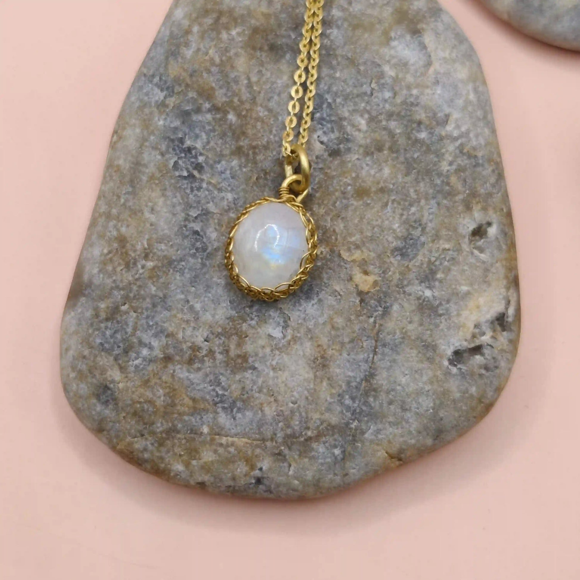 Meera - Rainbow Moonstone Necklace 009 SA2 By Sanguine Aura Handcrafted Jewellery