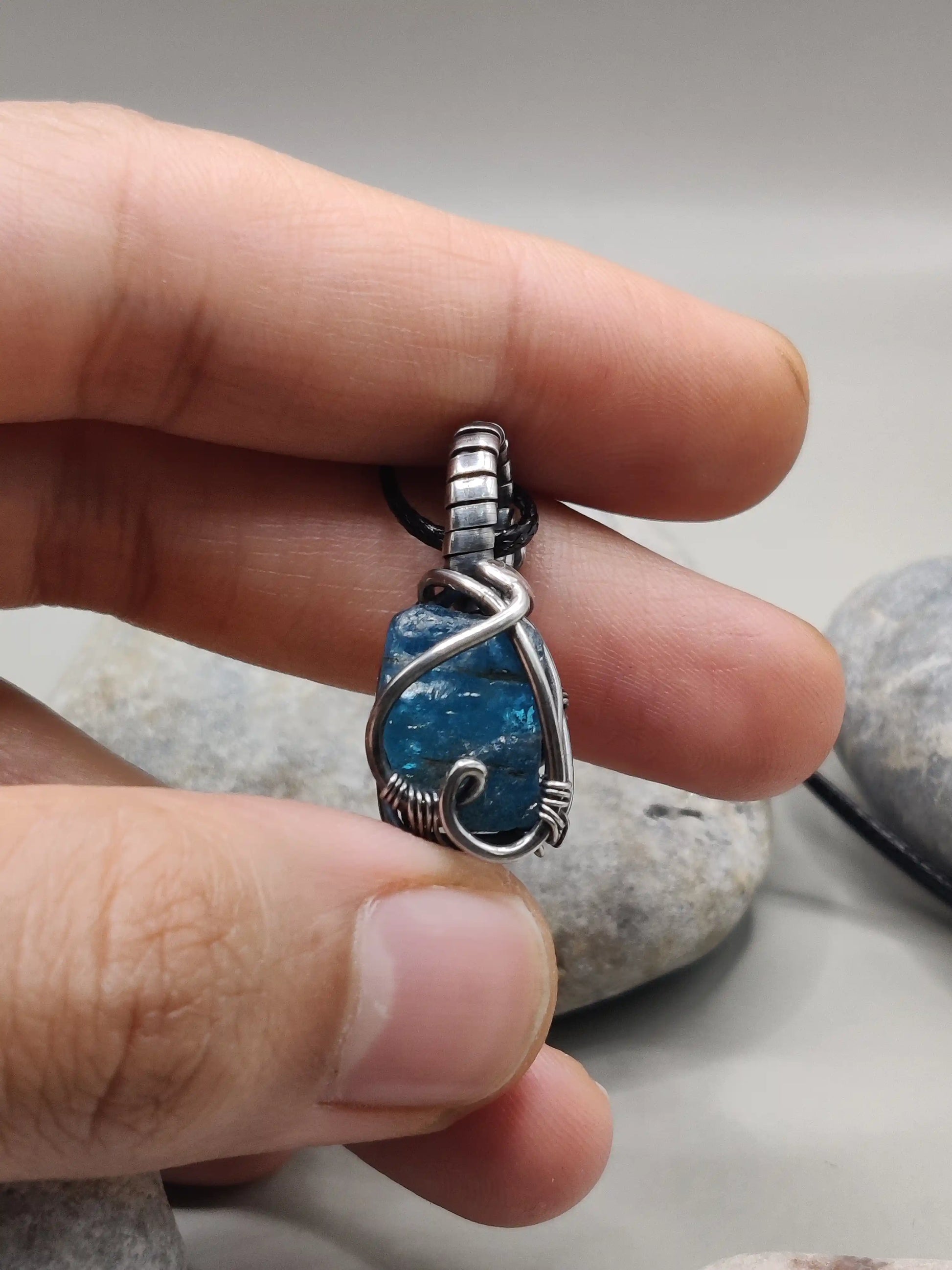 Neil Blue apatite sterling silver pendant 002 back view, handmade by sanguine aura  handcrafted jewellery