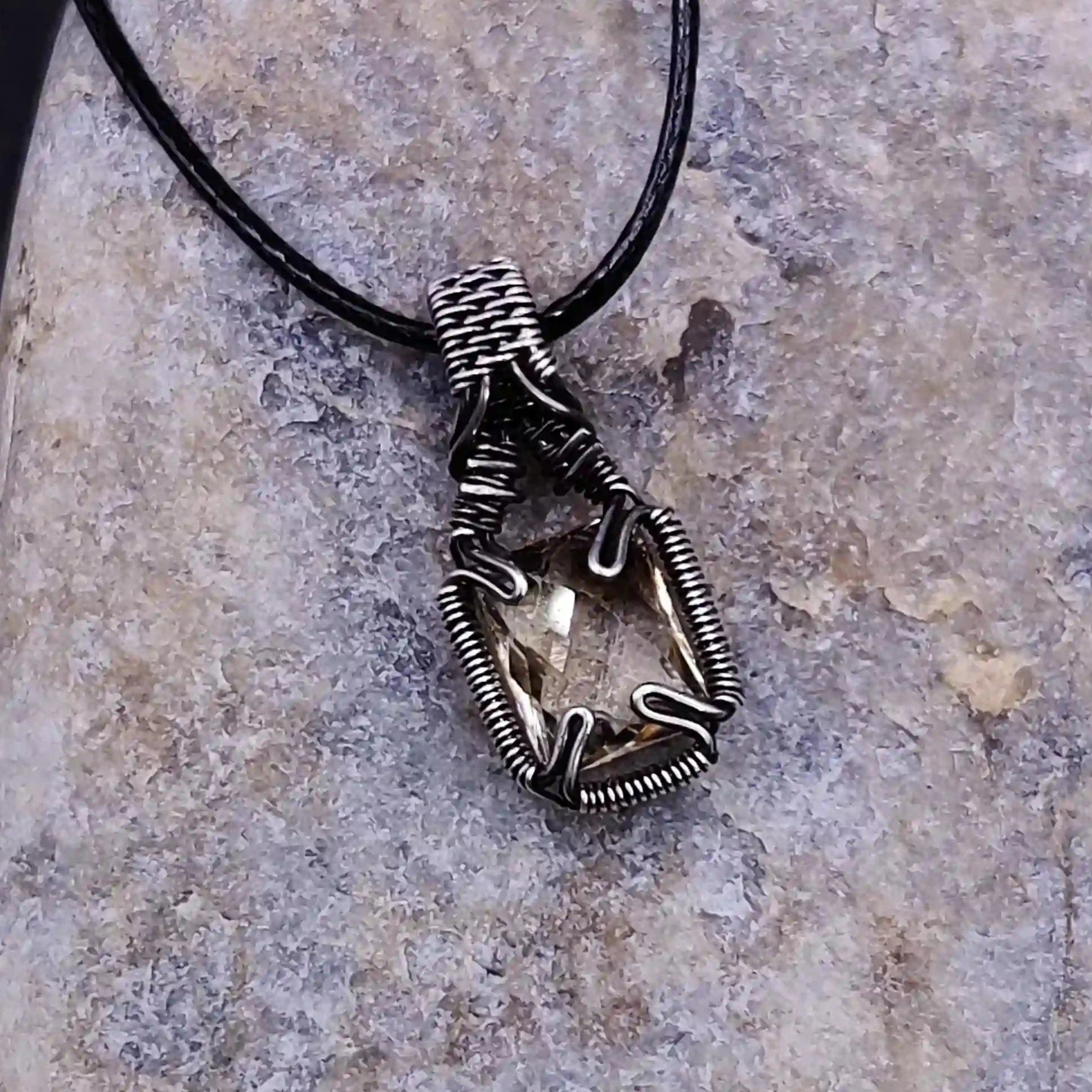 Safal - Citrine Necklace By Sanguine Aura Handcrafted Jewellery. Healing Benefits Of Citrine - Joy, abundance, energy, digestion, positivity.