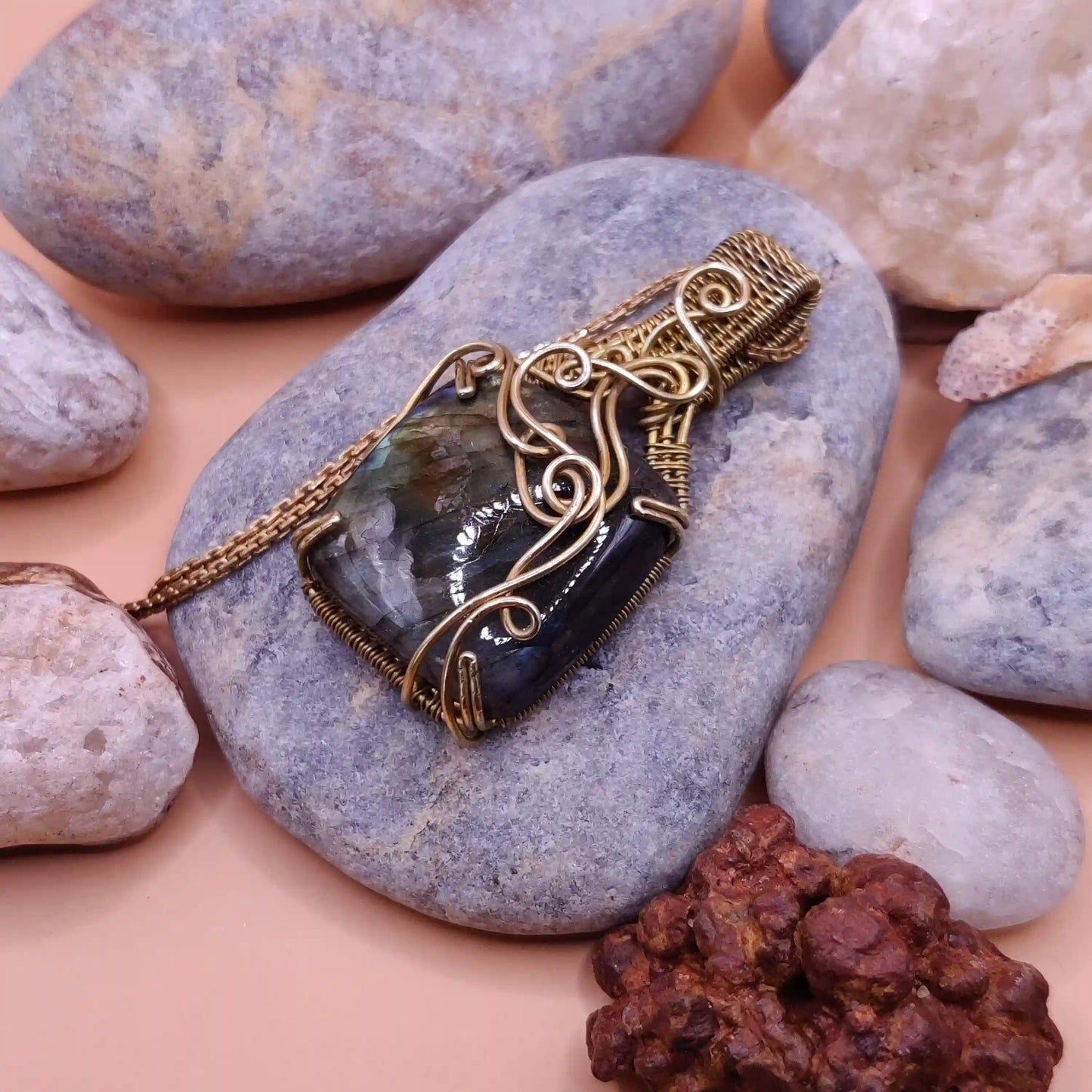 Taara - Labradorite Necklace By Sanguine Aura Handcrafted Jewellery. Healing Benefits of Labradorite - Balance & Clarity.