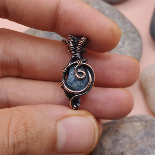 niyati blue apatite pendant in copper 005 made by sanguine aura handcrafted jewellery, India