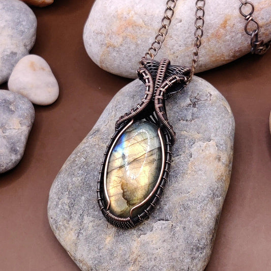 Aadhya 004 labradorite pure copper pendant made by sanguine aura handmade crystal jewellery, India 