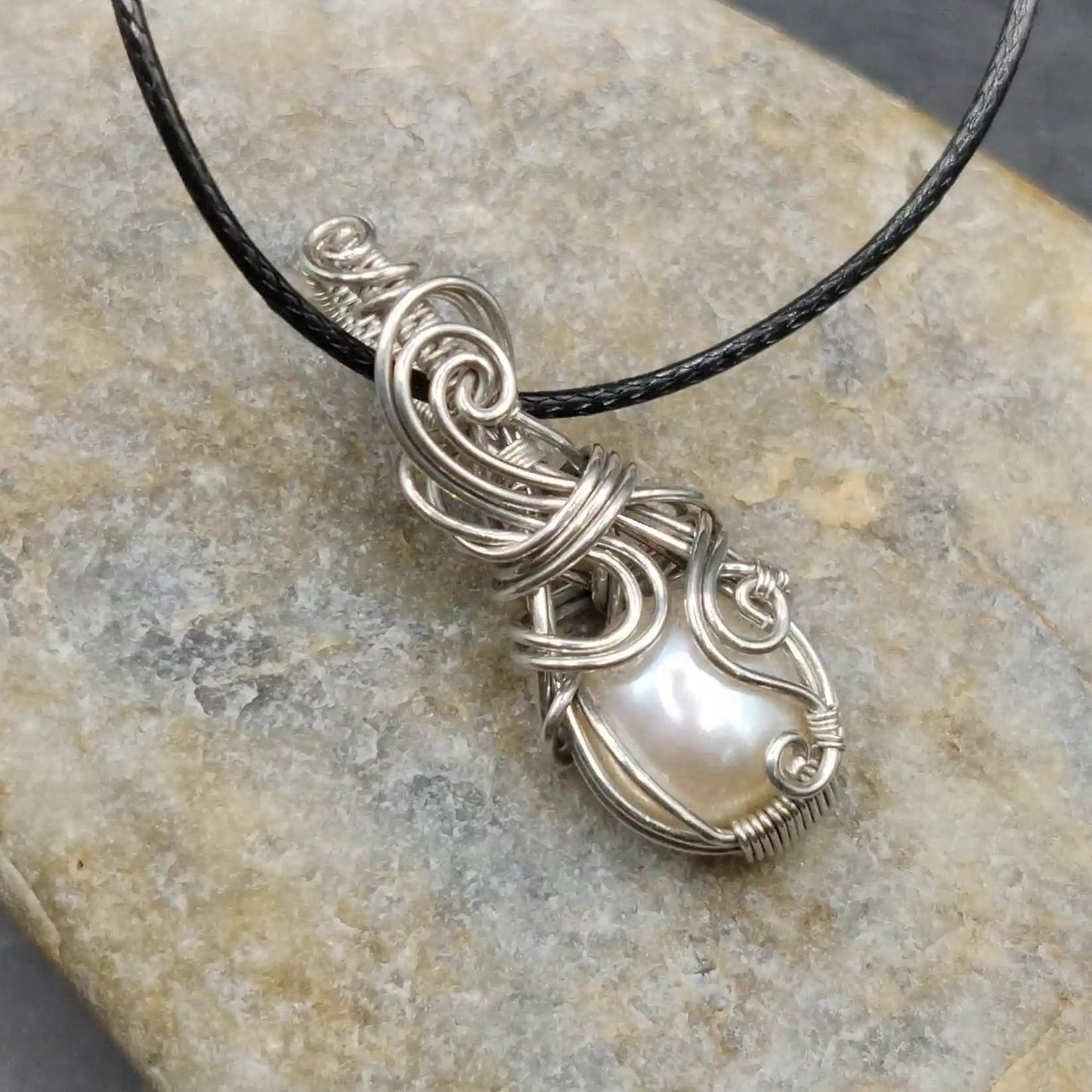 Chandna - Pearl Sterling silver Pendant with natural pearl