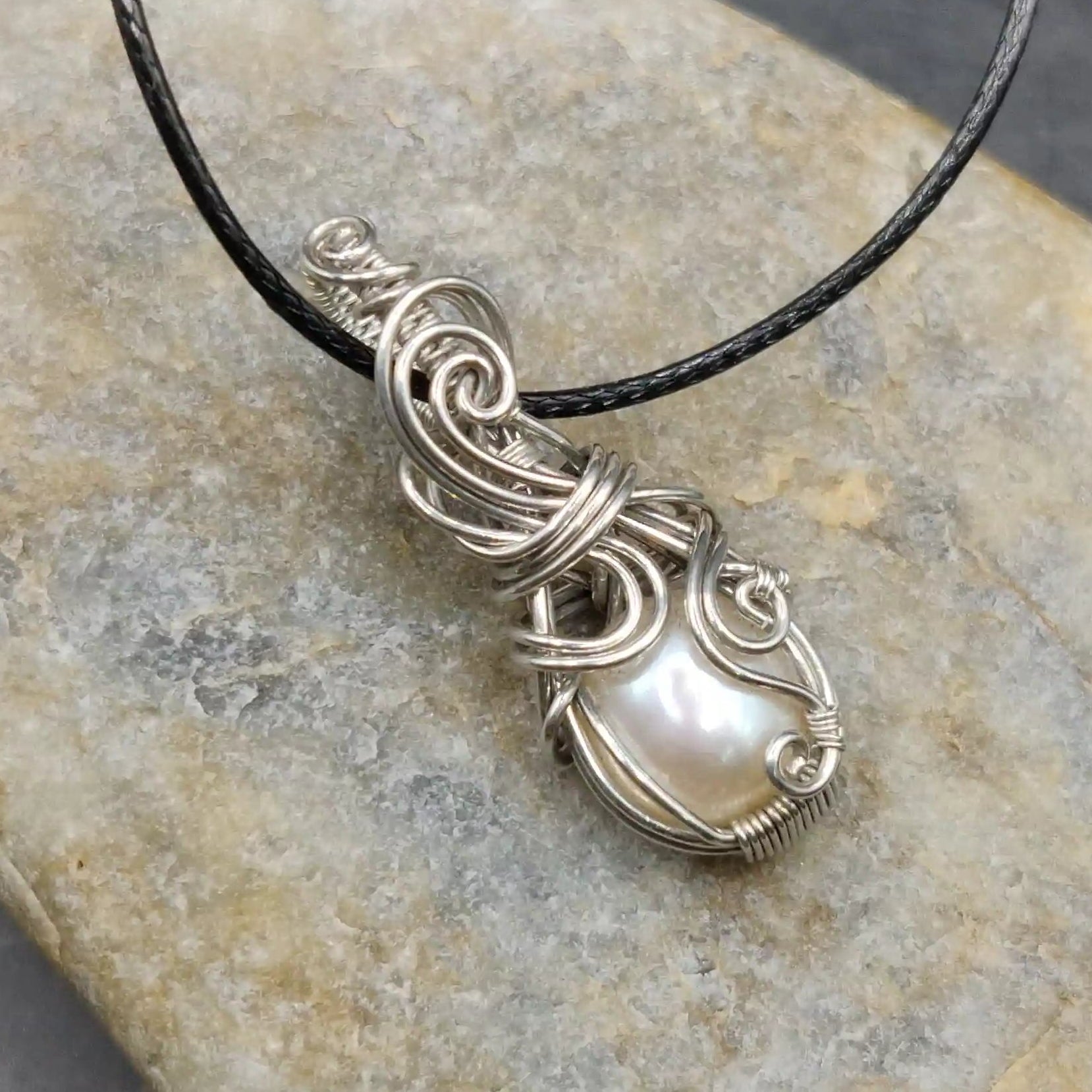 Chandna - Pearl Sterling silver Pendant with natural pearl