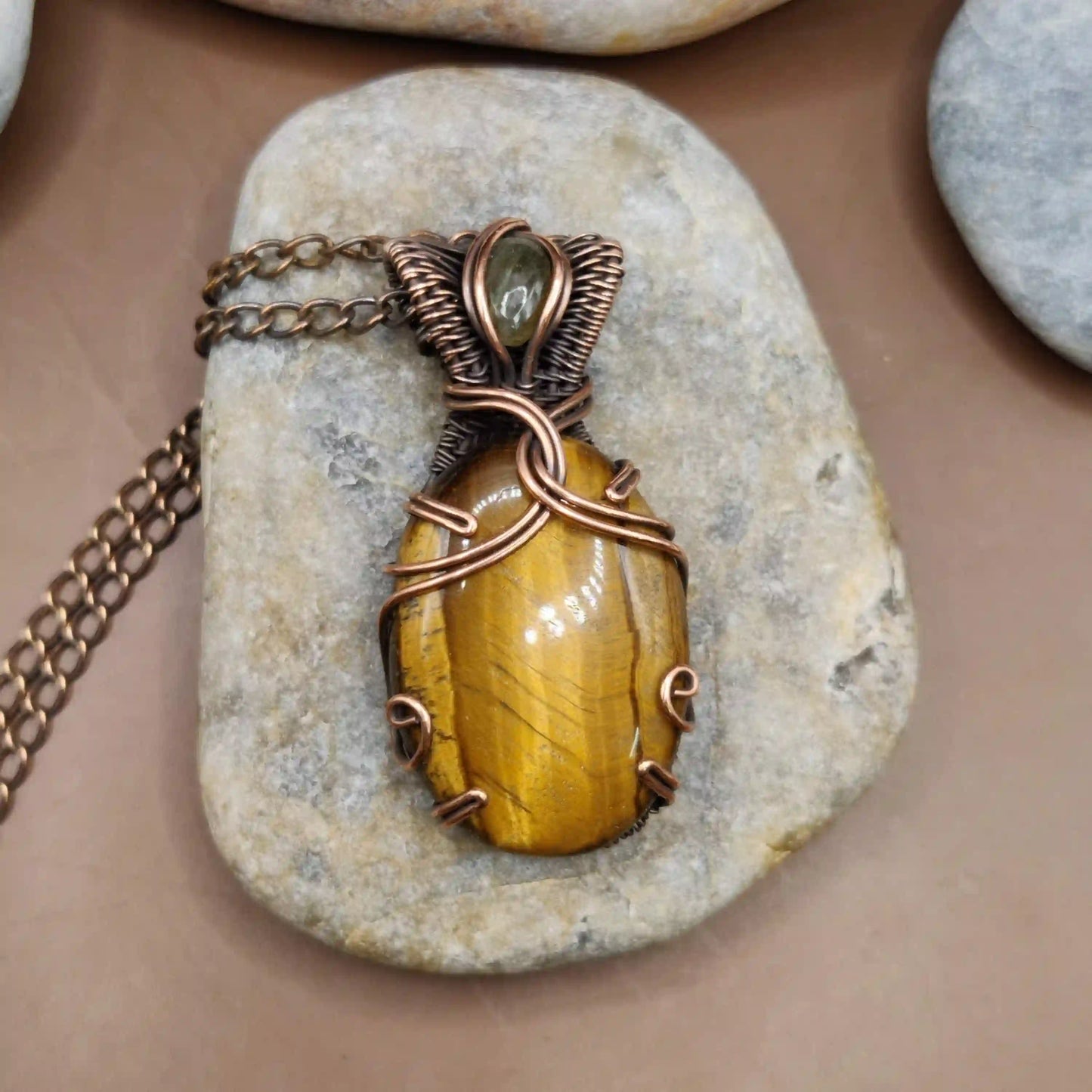 Daiva - Tiger's Eye and Labradorite Necklace By Sanguine Aura Handcrafted Jewellery.  Healing Benefits of Tiger's Eye and Labradorite - Grounded vision, transformation, shield negativity.
