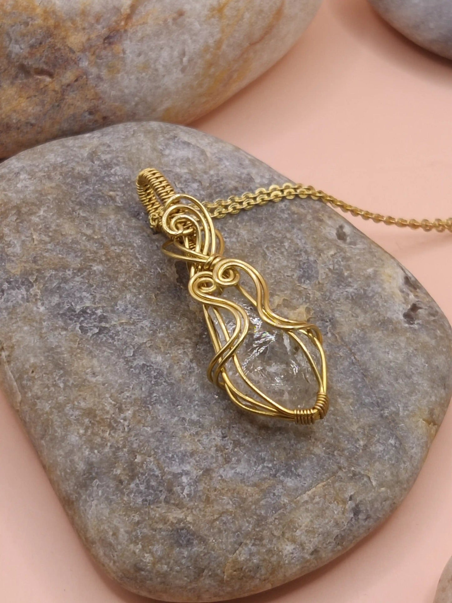 Niyati - Raw Prasiolite/Green Amethyst Necklace 005