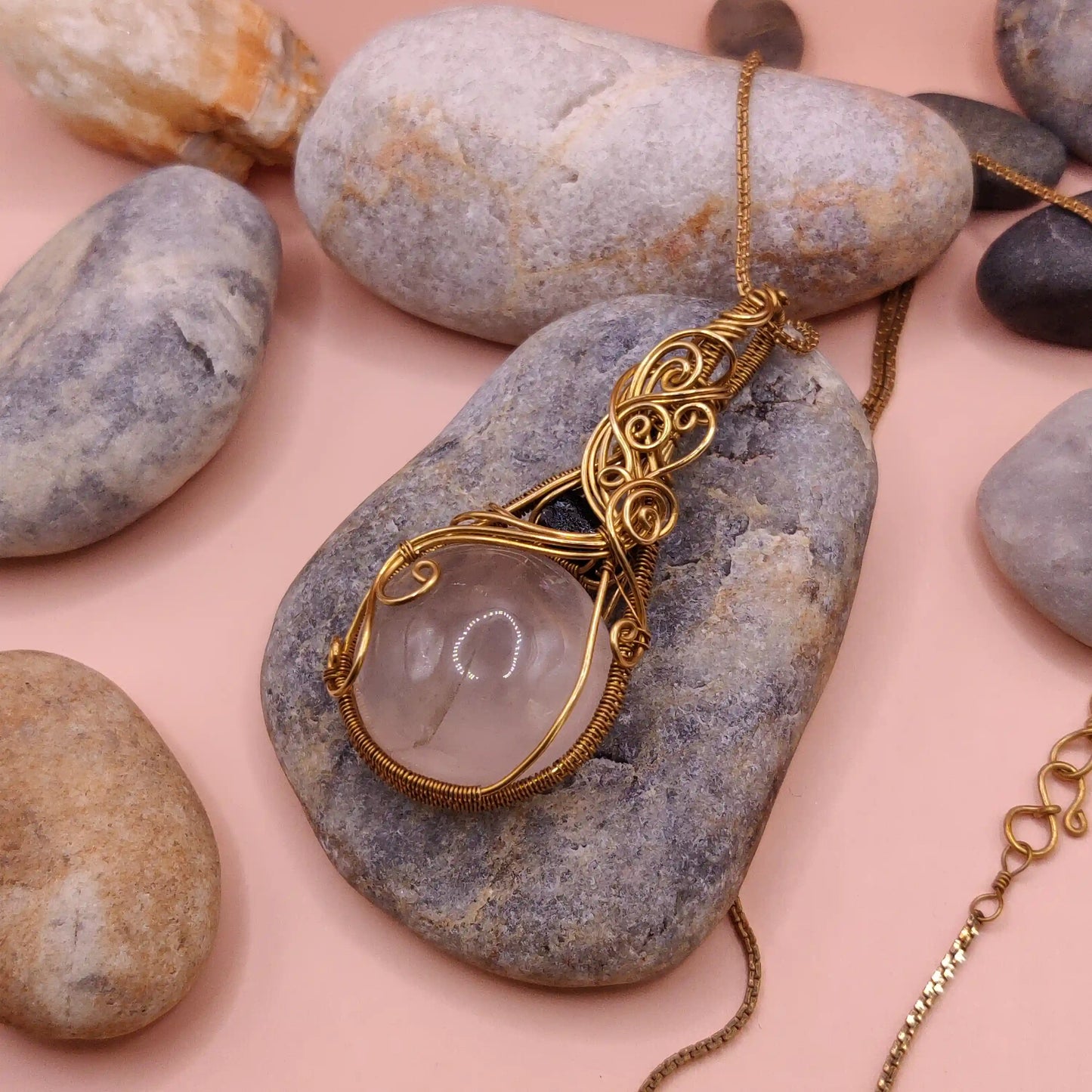 Mahesha - Rose Quartz & Raw Black Tourmaline Necklace 001