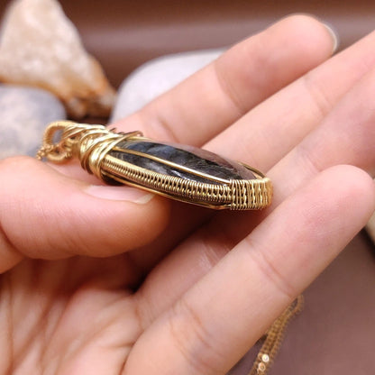 Prisha - Labradorite Necklace 001