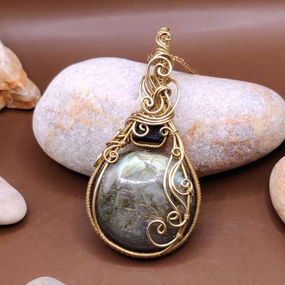 Mahesha - Labradorite and Tourmaline Necklace 001
