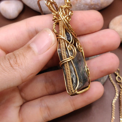Mahesha - Labradorite and Tourmaline Necklace 004