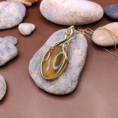 Runi - Fluorite Brass Necklace