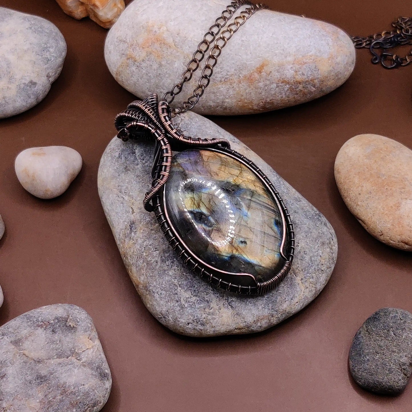 Aadhya - Labradorite Necklace 003