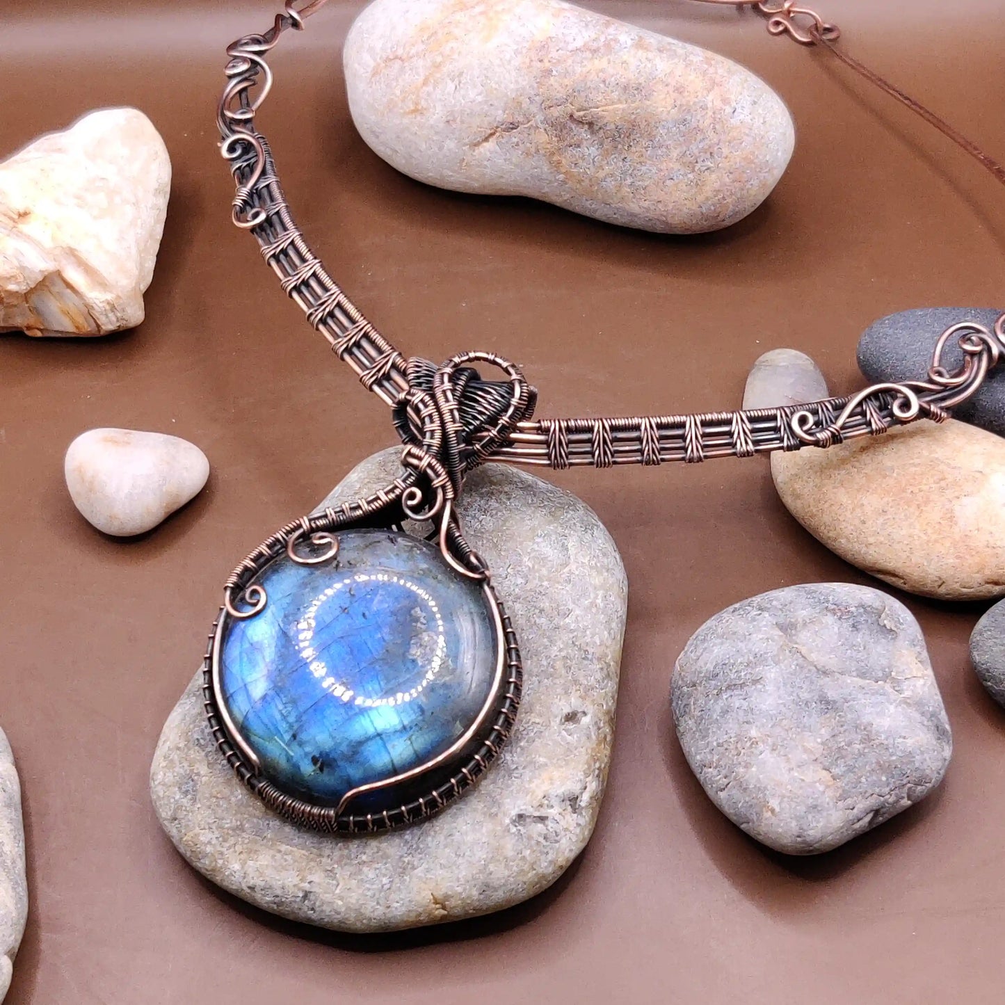 Aadhya - Blue Labradorite Copper Hasli Necklace