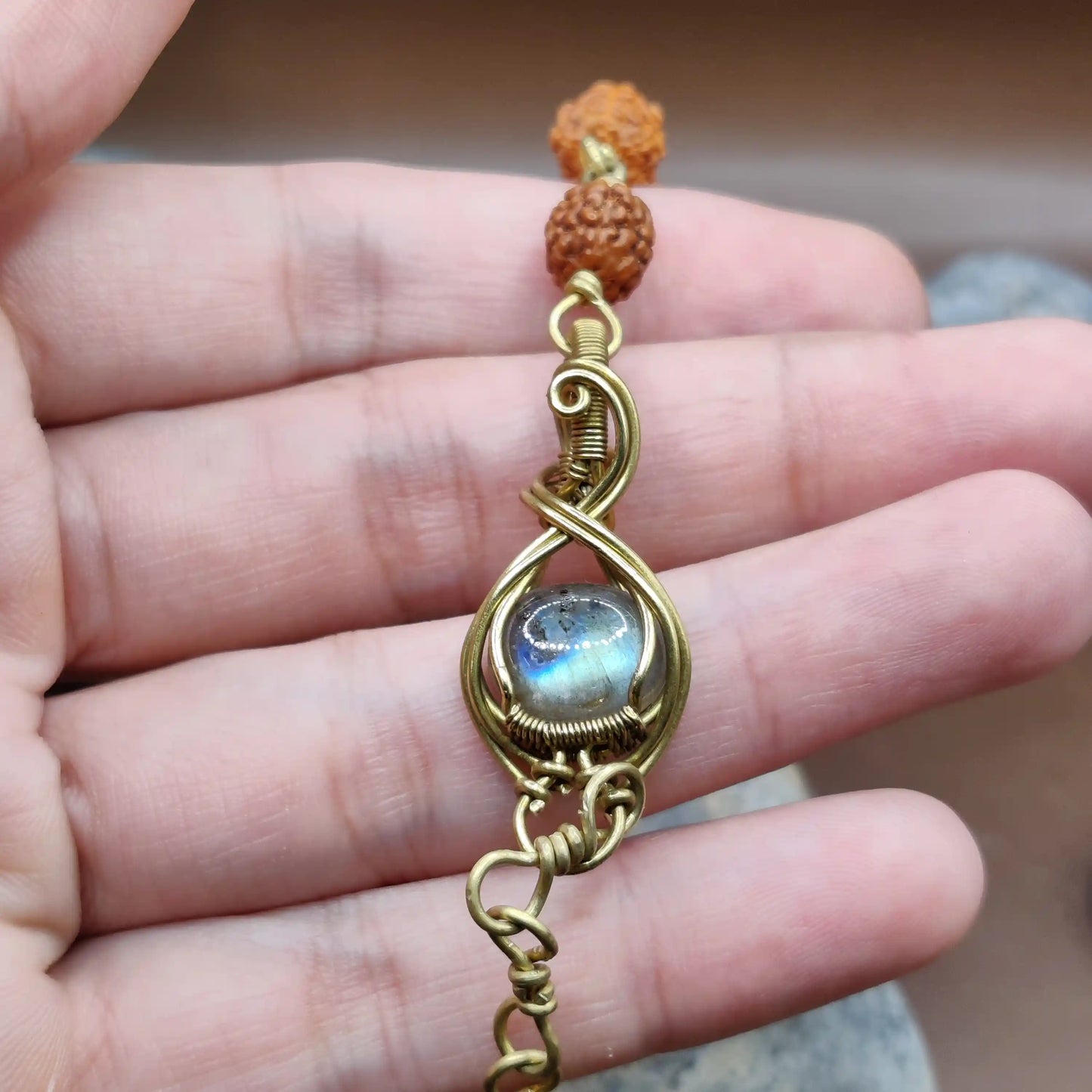 Kamal -Labradorite and Rudraksha Bracelet 006