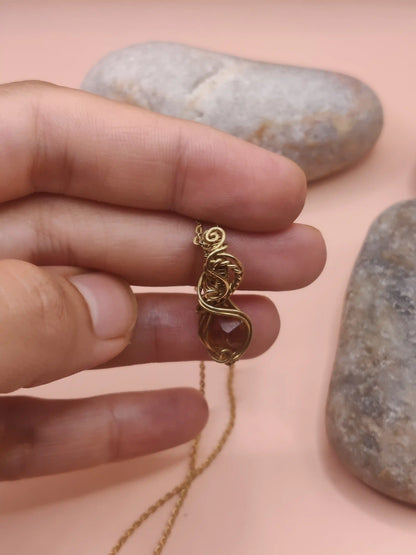 Aadhini - Raw Citrine Necklace 004
