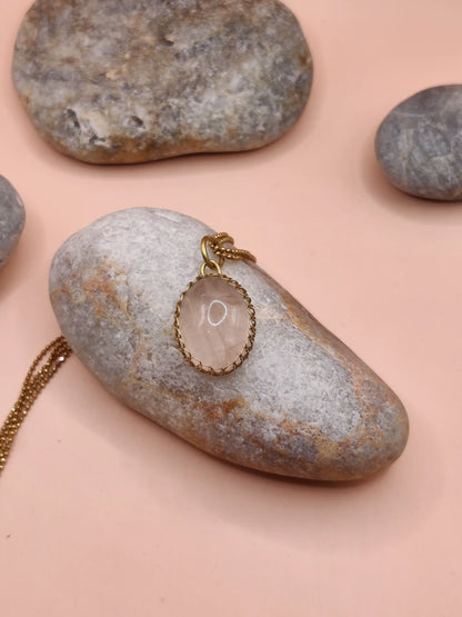 Meera – Rose Quartz Necklace – 005