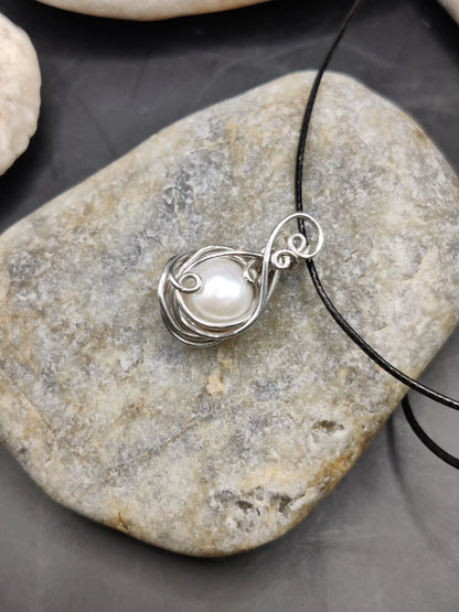 Poorv - Pearl Silver Pendant