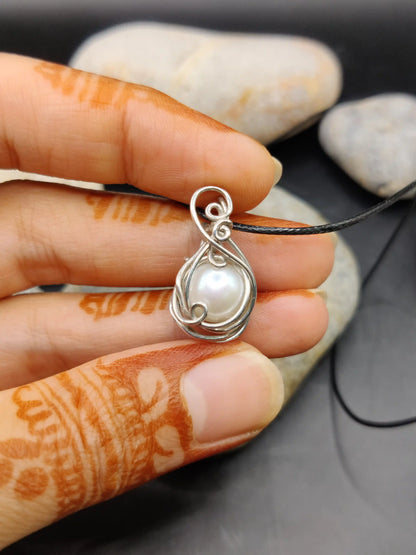Poorv - Pearl Silver Pendant