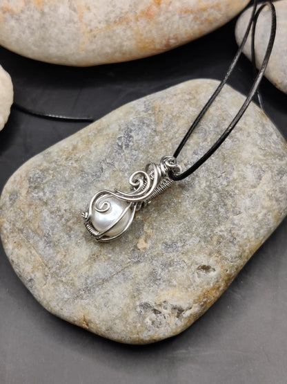 Chandna - Pearl Silver Pendant 001
